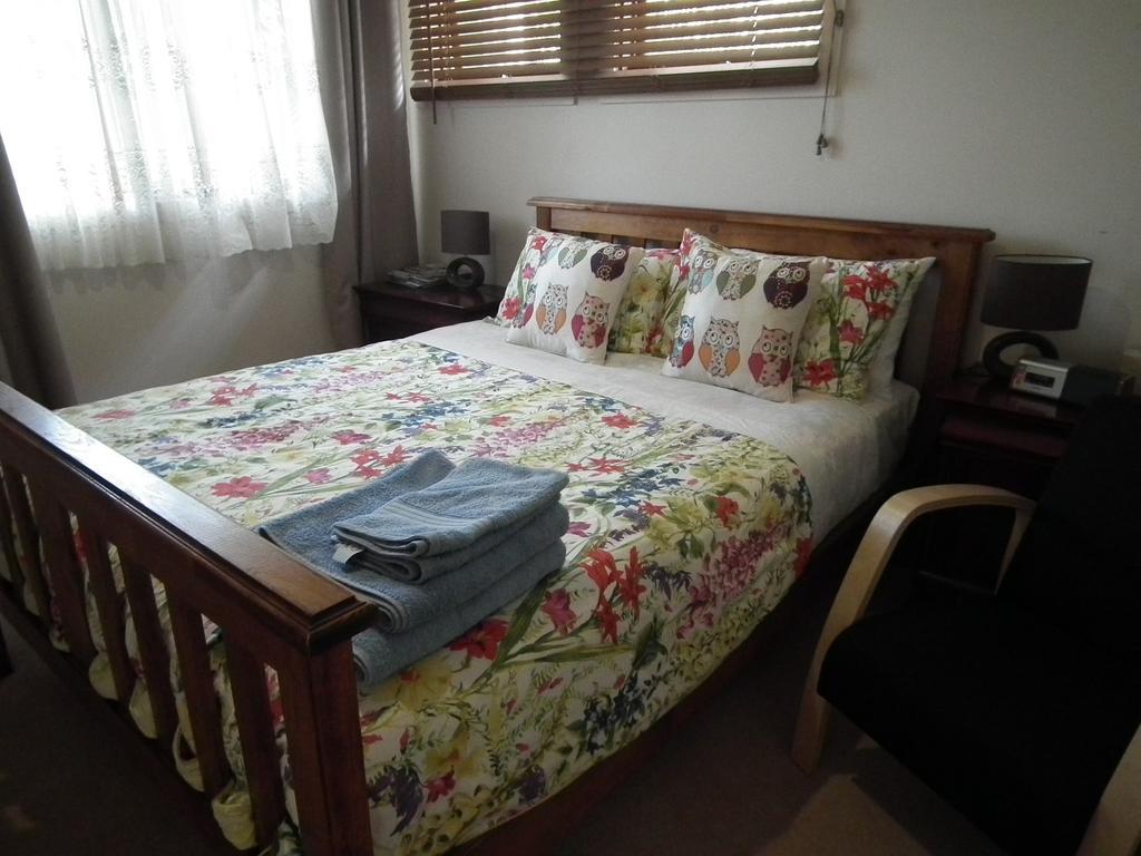 Frenchs Forest Bed And Breakfast Sydney Esterno foto
