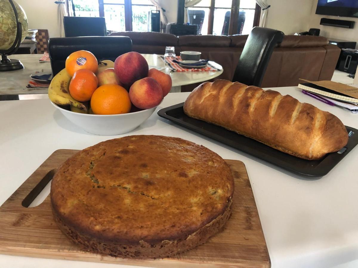 Frenchs Forest Bed And Breakfast Sydney Esterno foto